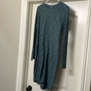 Lululemon green dress